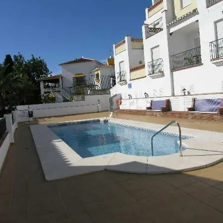 Paradise - Chimenea Apts