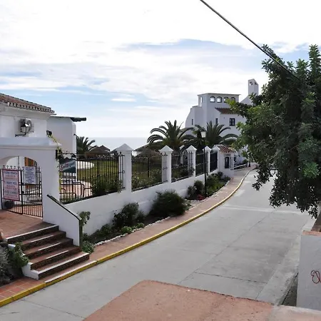 Paradise - Chimenea Apts Apartment